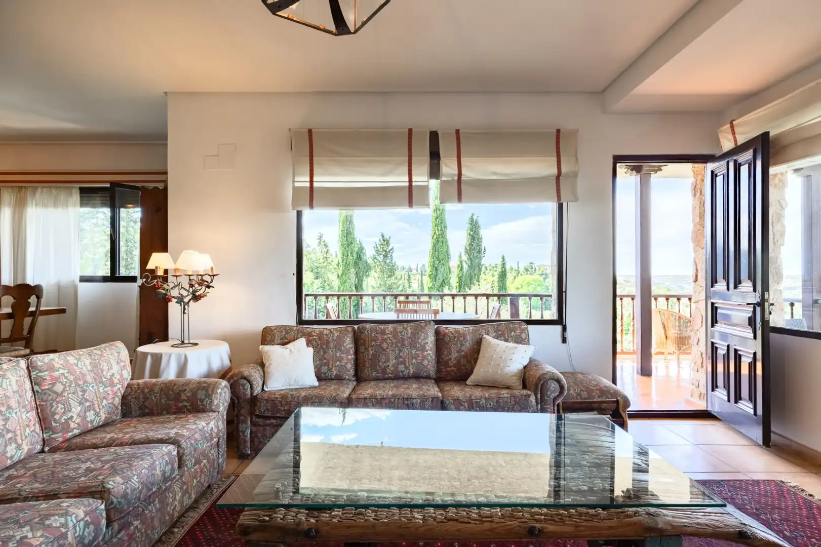 Living room of Houses for sale in Toledo  with Air Conditioner, Heating and Private garden