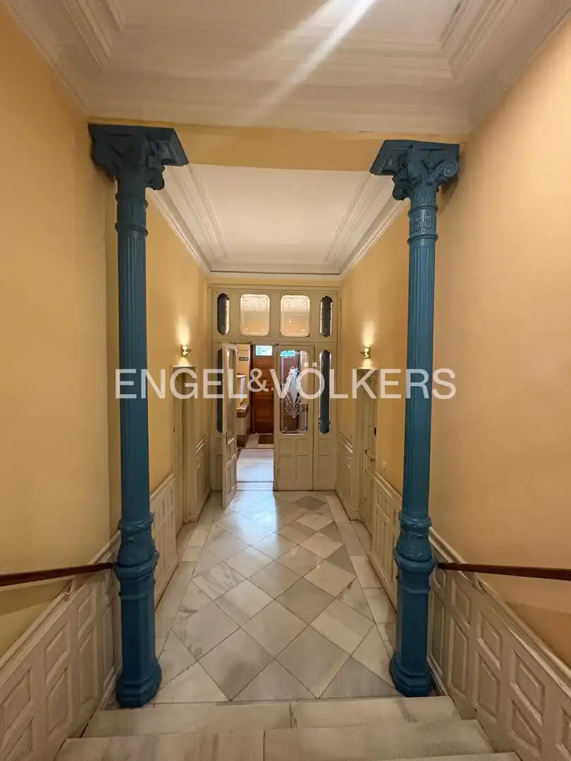 Piso de alquiler en Madrid con Calefacción, Amueblado y Balcón