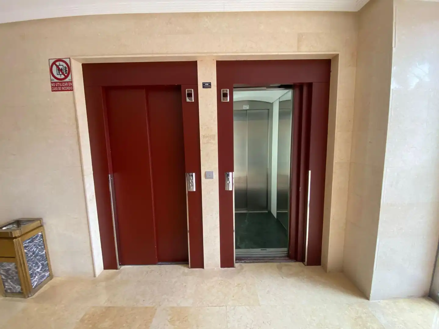 Apartament amb piscina en venda a Avenida Avenida Jardín, imagen 30