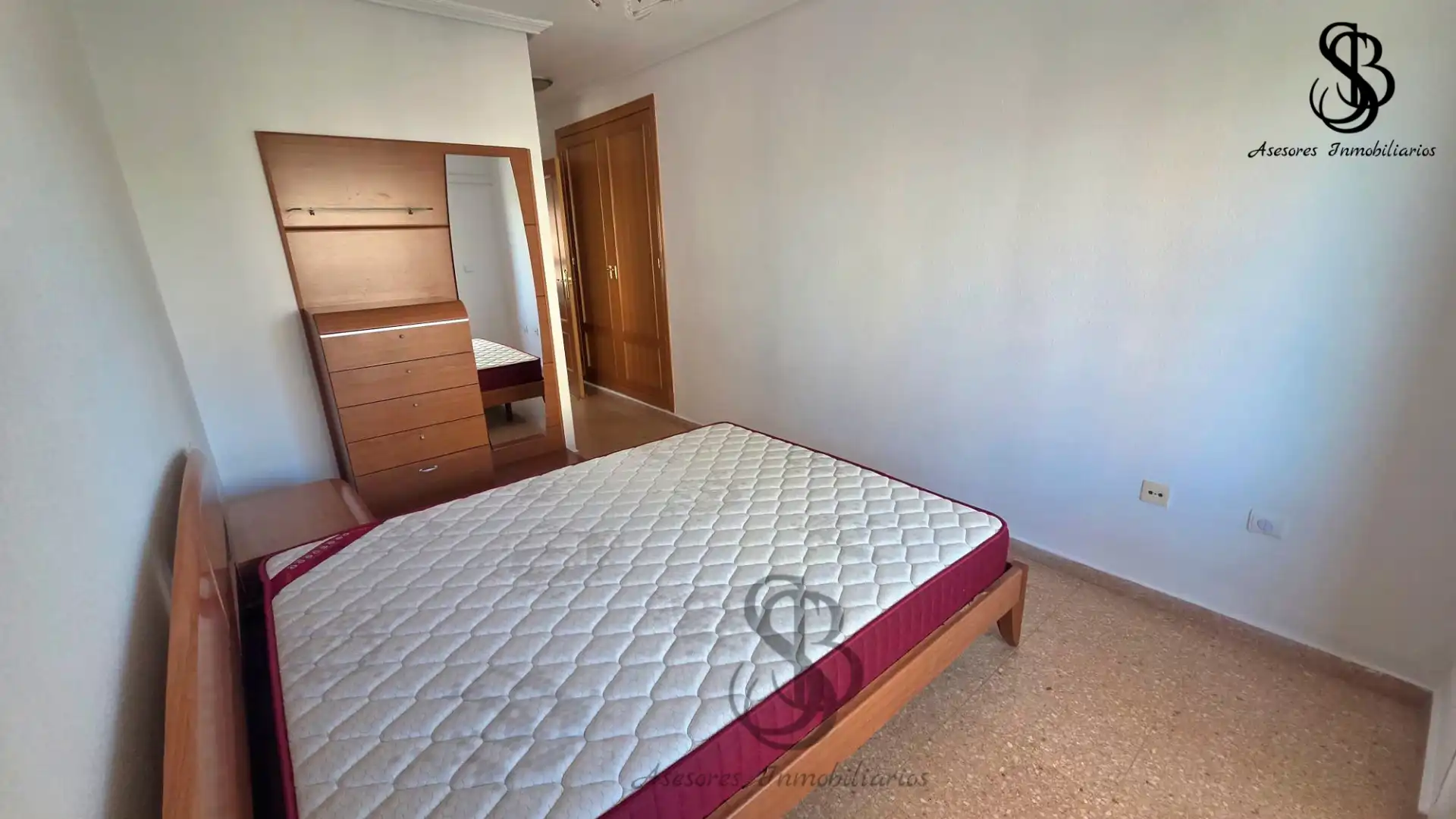 Habitación de Piso en venta en Alicante / Alacant con Aire acondicionado, Calefacción y Terraza