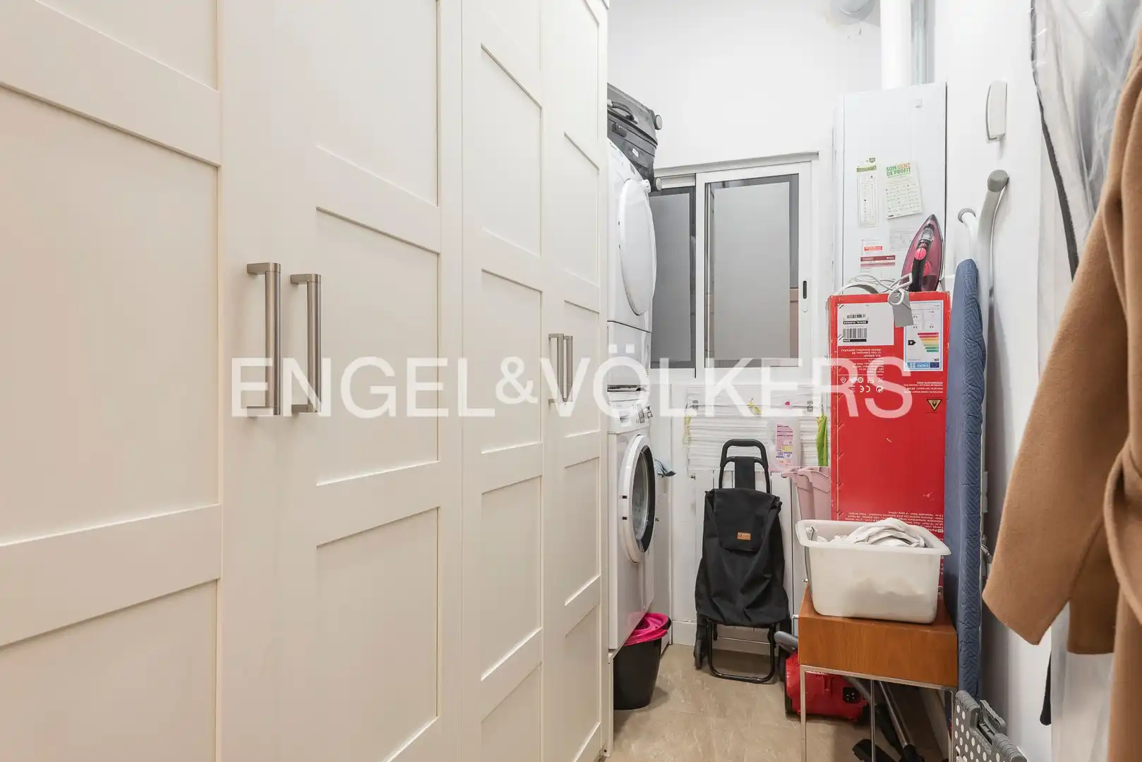 Flat for sale in Barcelona  with Air Conditioner, Heating and Parquet flooring