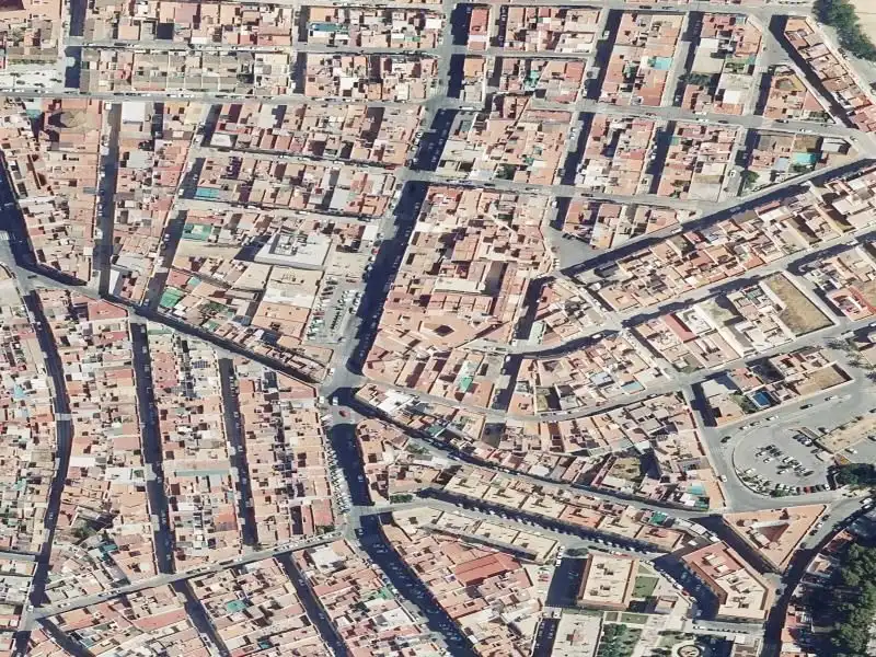 Gewerbefläche zum Verkauf in Avenida Primero de Mayo, imagen 2