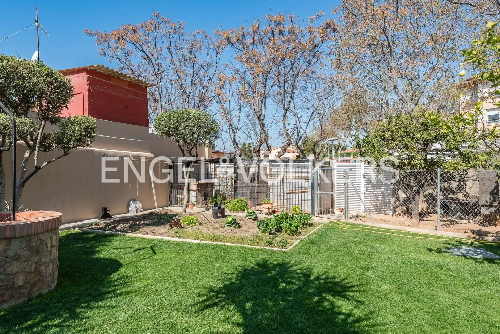 Casa o xalet en venda en Molins de Rei amb Calefacció, Jardí privat i Balcó
