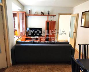 Sala d'estar de Apartament en venda en León Capital 