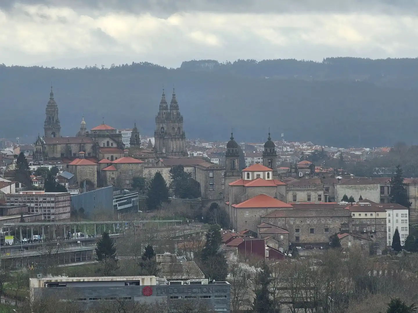 Vista exterior de Casa o chalet en venta en Santiago de Compostela  con Calefacción, Jardín privado y Terraza