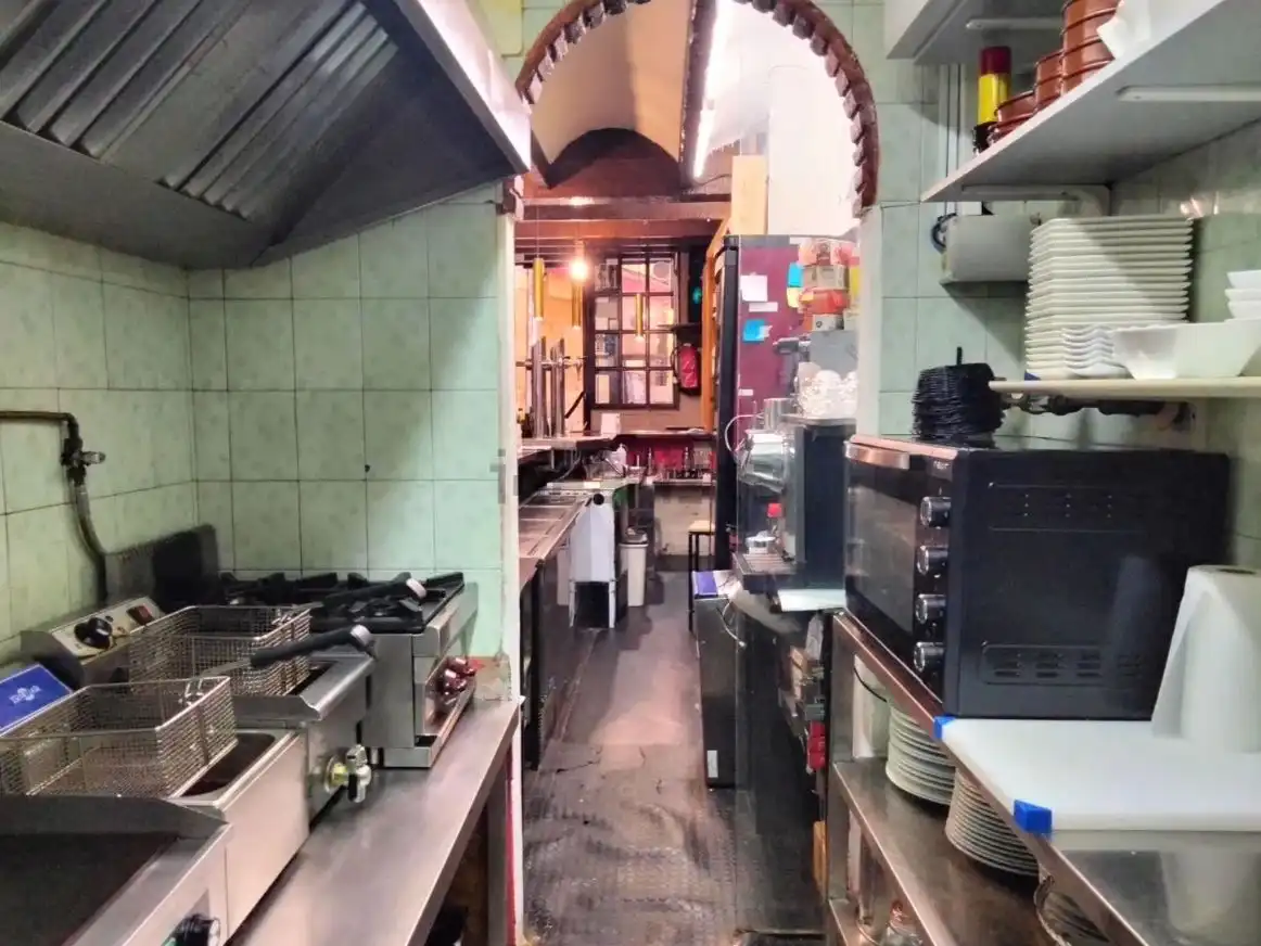 Cocina de Local en traspaso en  Logroño con Aire acondicionado, Calefacción y Amueblado