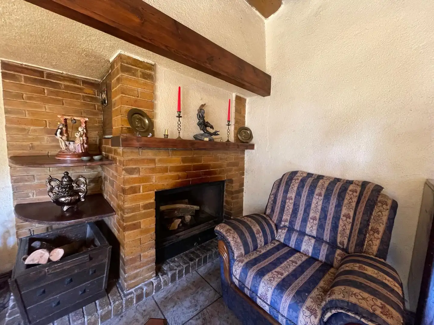 Sala d'estar de Casa o xalet en venda en Malgrat de Mar amb Calefacció, Jardí privat i Terrassa