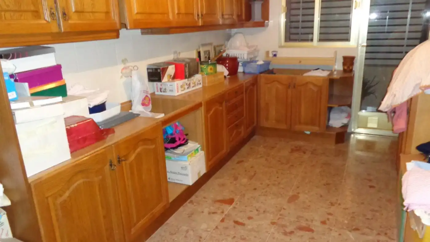 Cuina de Casa o xalet en venda en Elda amb Aire condicionat, Terrassa i Balcó
