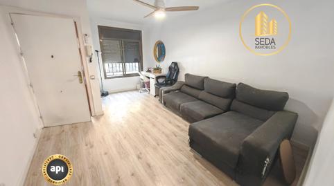 Foto 2 de Piso en venta en Carrer Ď Osca, La Maurina, Barcelona