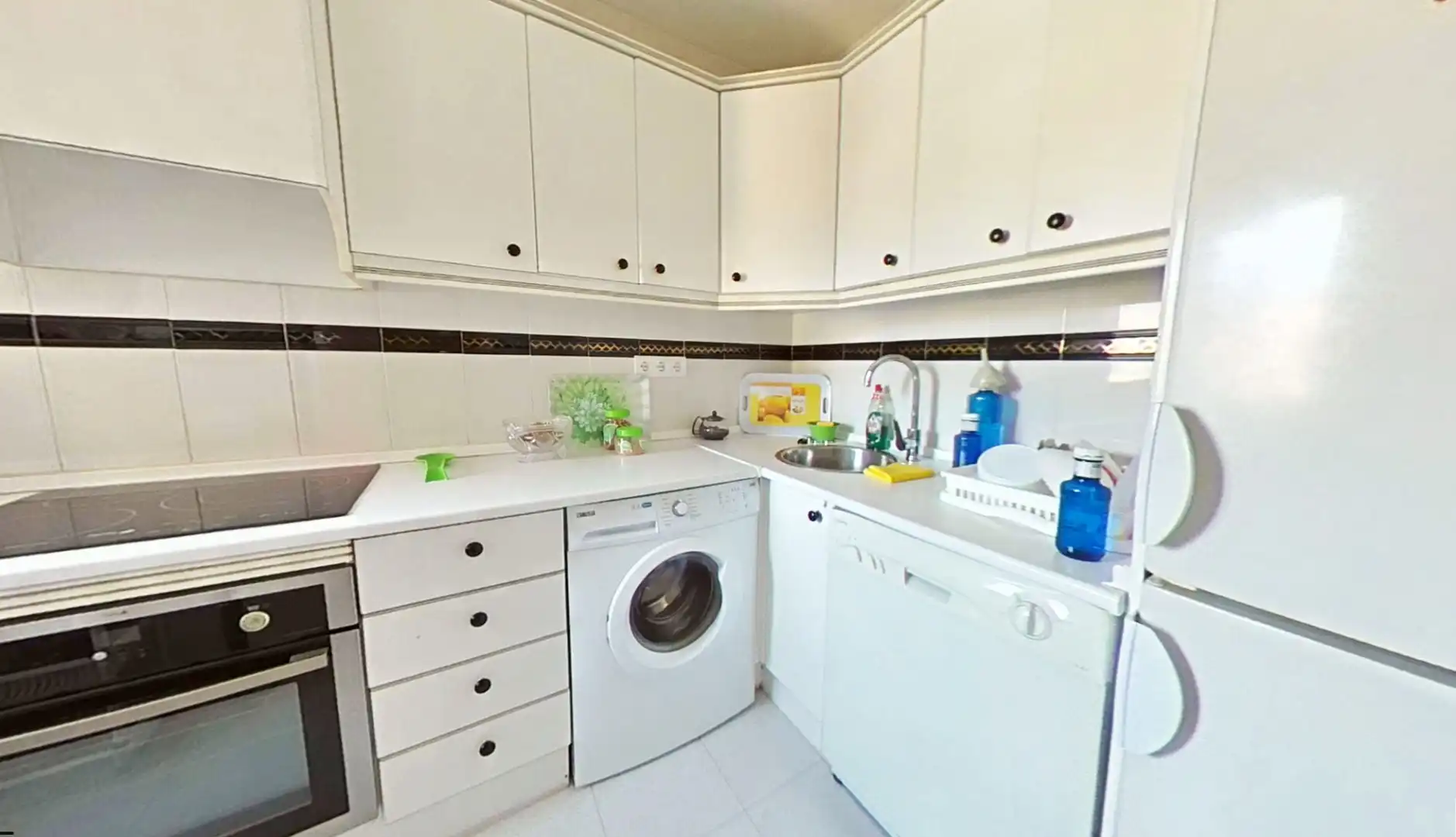 Kitchen of Flat for sale in Torremolinos  with Air Conditioner, Terrace and Furnished