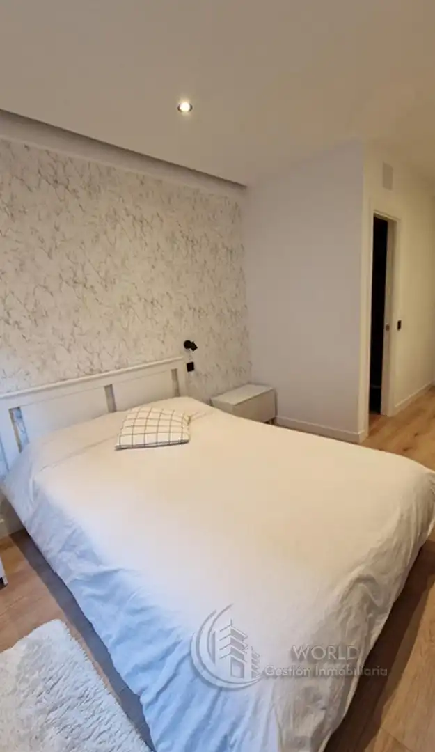 Habitación de Piso de alquiler en Madrid con Aire acondicionado, Calefacción y Amueblado