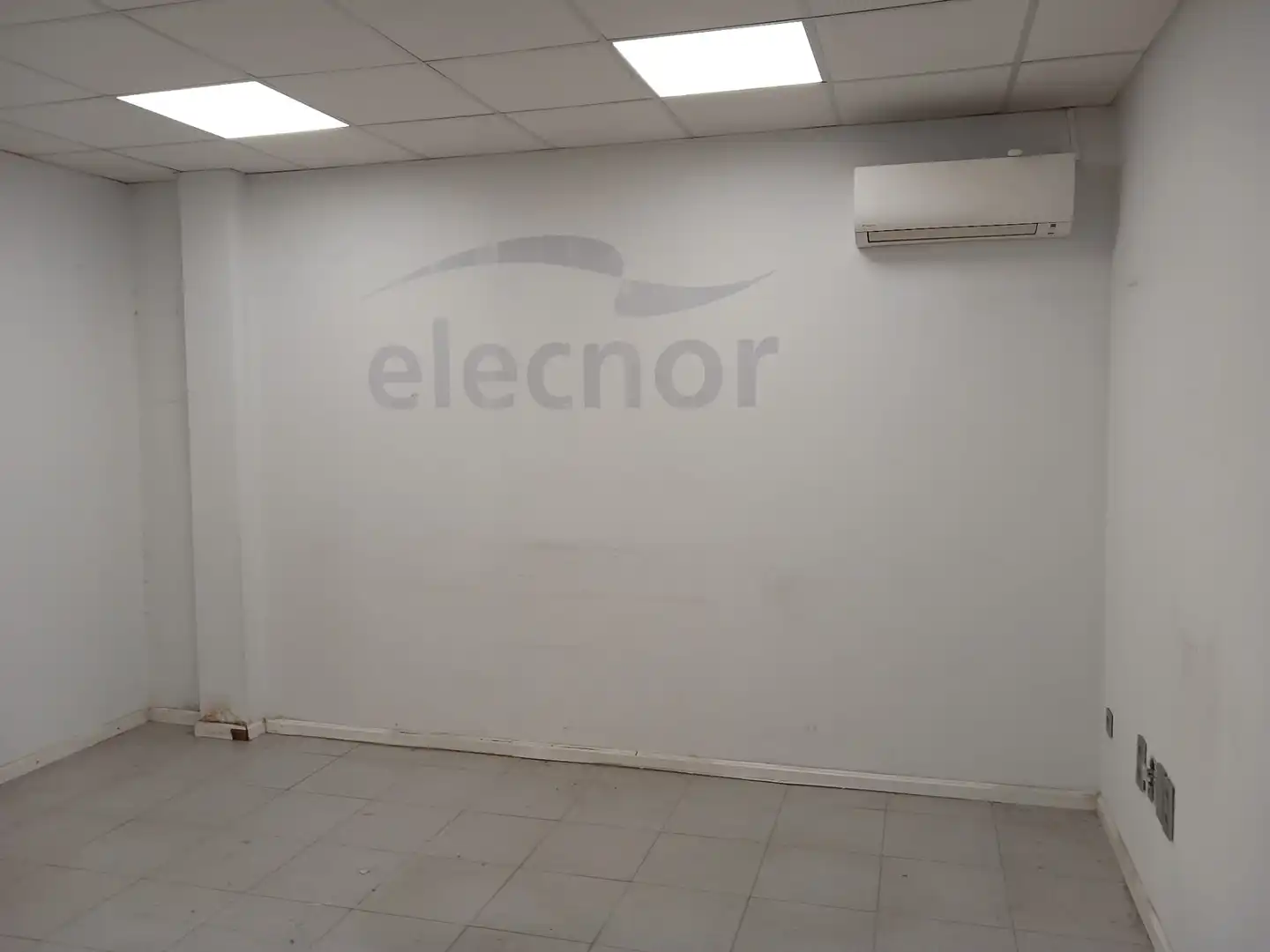 Fabrikhallen zur Miete in Larache
