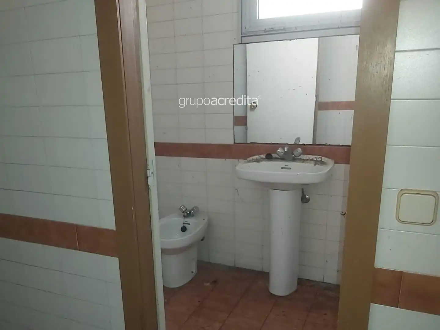 Baño de Local de alquiler en Ferrol