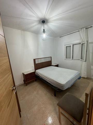 Piso en Alquiler en Ciudad Jardín - Tagarete - El Zapillo