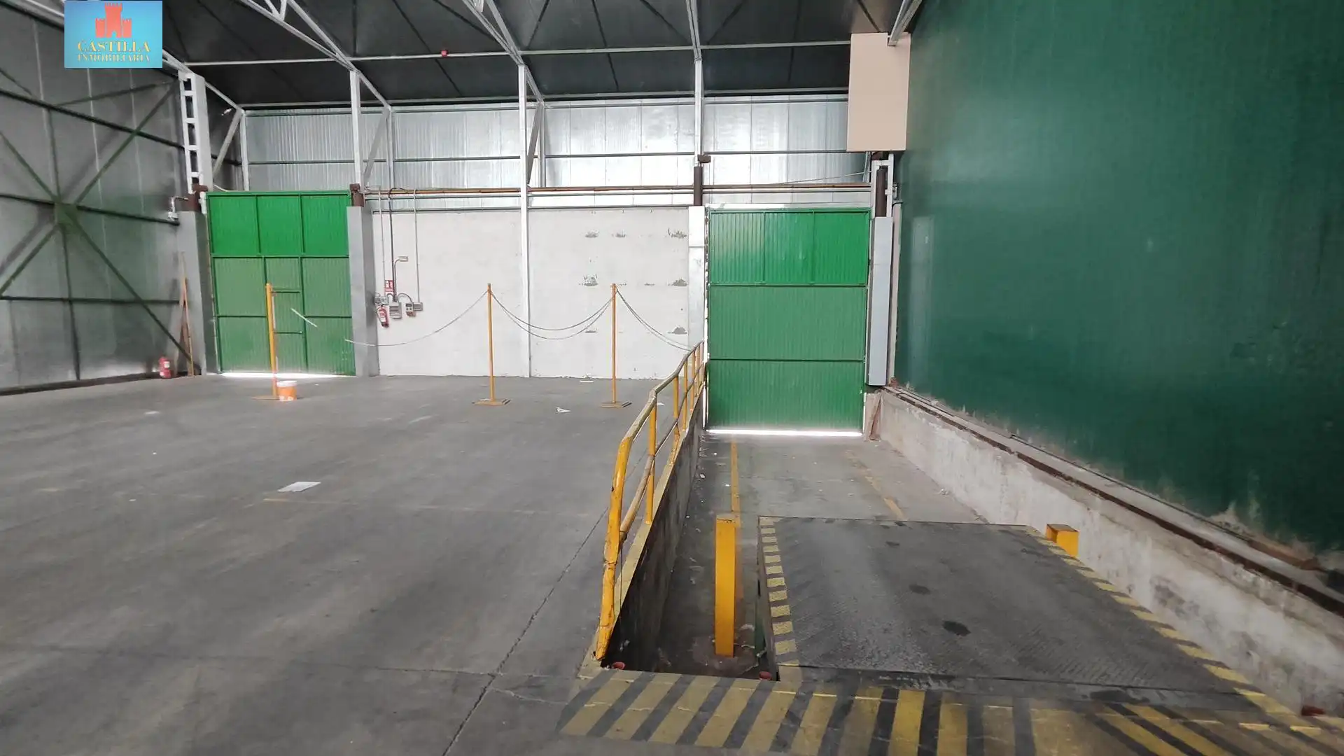 Nave industrial in vendita a Hervencias Altas - El Pinar, imagen 3