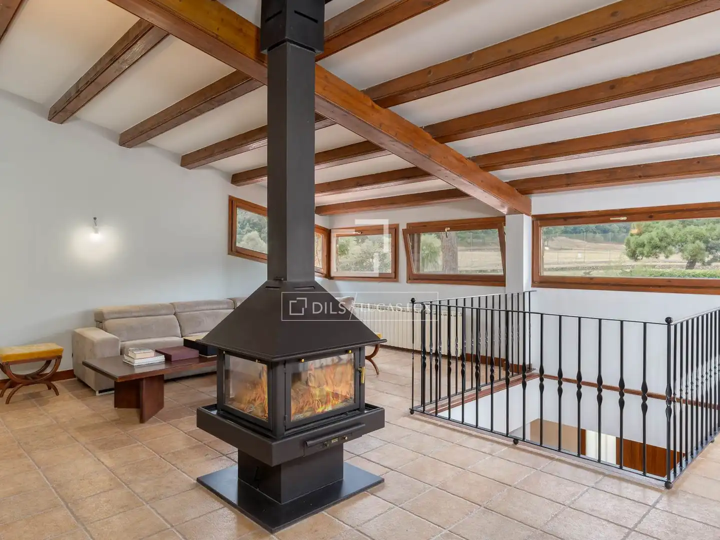 Sala d'estar de Finca rústica en venda en Gualba amb Calefacció, Jardí privat i Terrassa