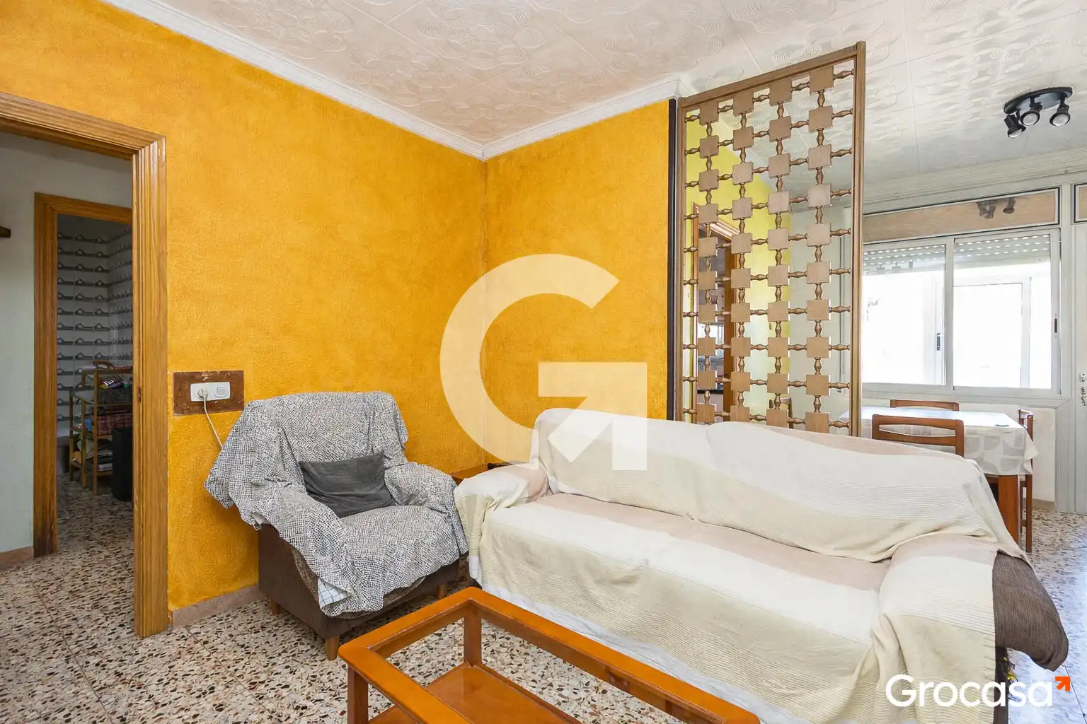 Sala d'estar de Casa o xalet en venda en Sant Boi de Llobregat amb Calefacció, Jardí privat i Terrassa