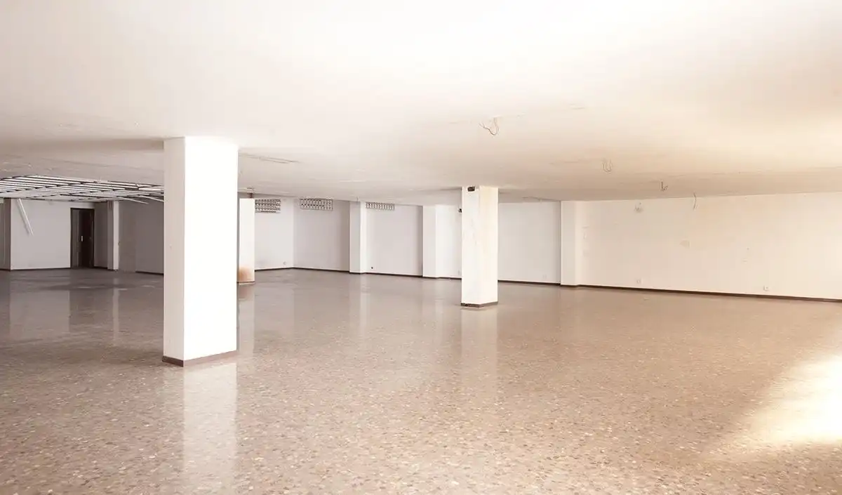 Office space with lift to rent in CALLE BRUC 129, imagen 2