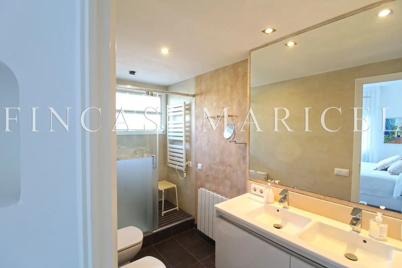 Badezimmer von Wohnung zur Miete in Can Girona - Terramar - Vinyet