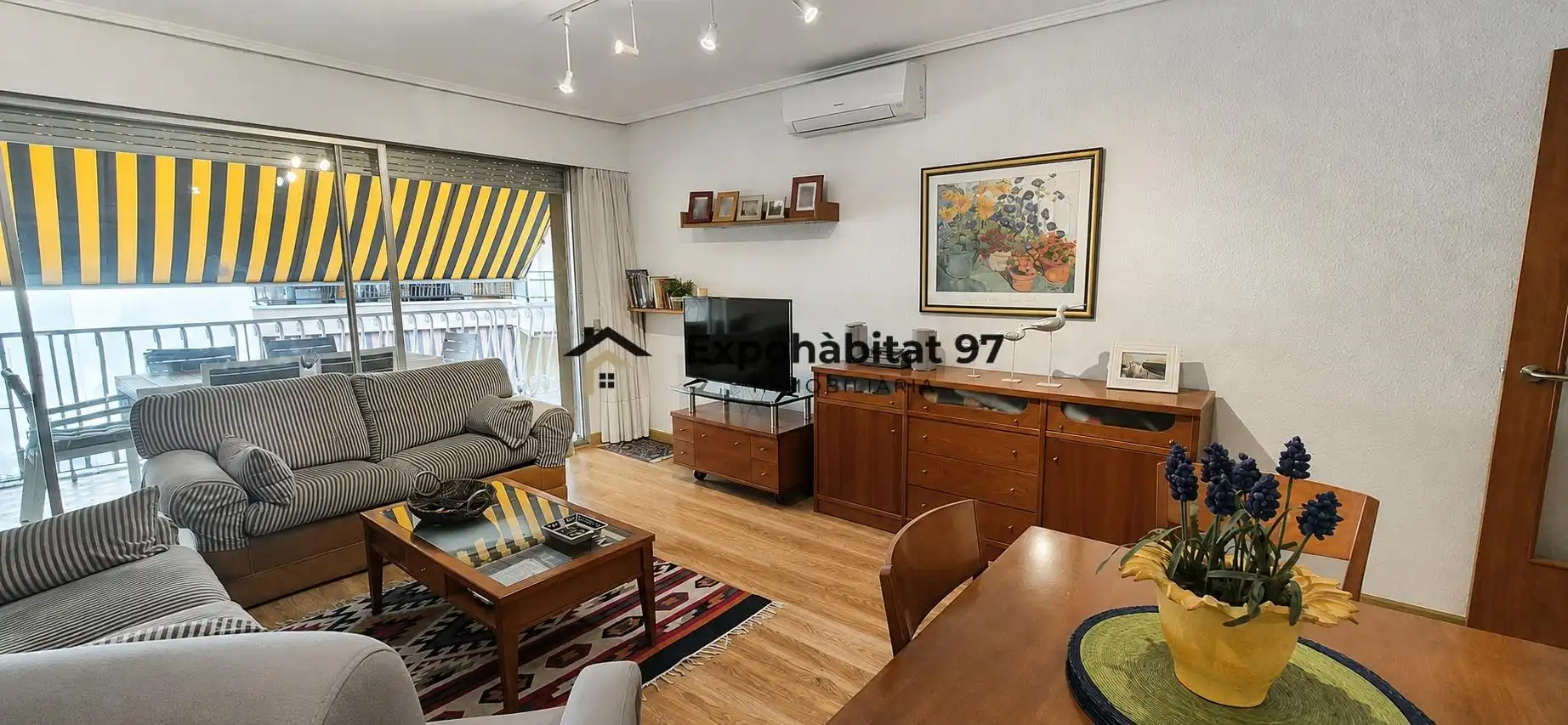 Apartament amb ascensor en venda a Carrer CARLES RIBA 5, imagen 3