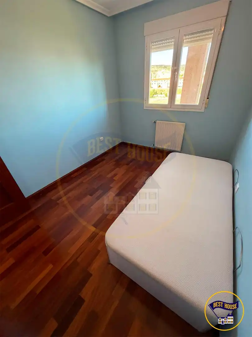 Habitación de Piso en venta en Cuenca con Calefacción y Trastero