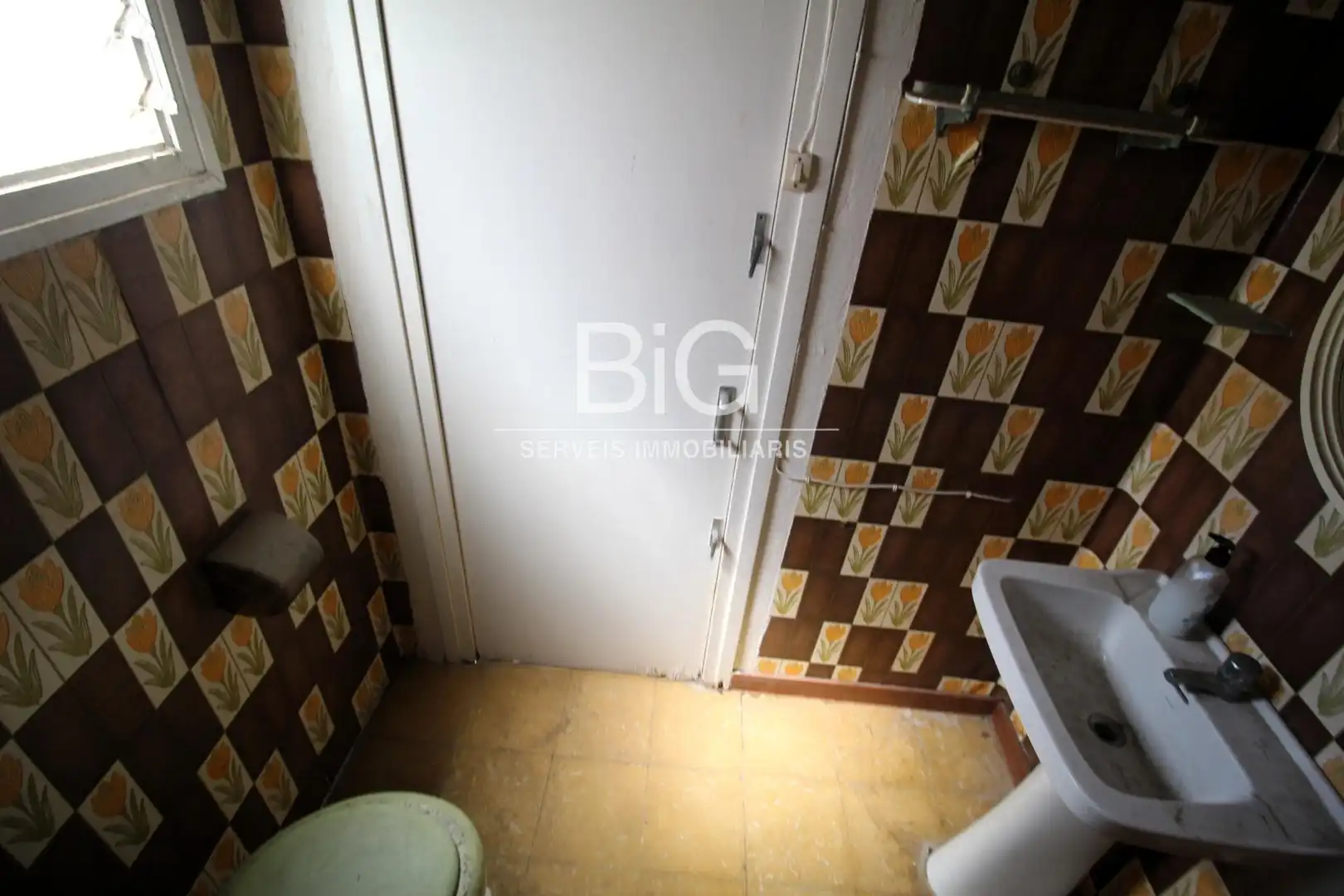 Habitación de Ático en venta en Mataró con Calefacción, Terraza y Trastero