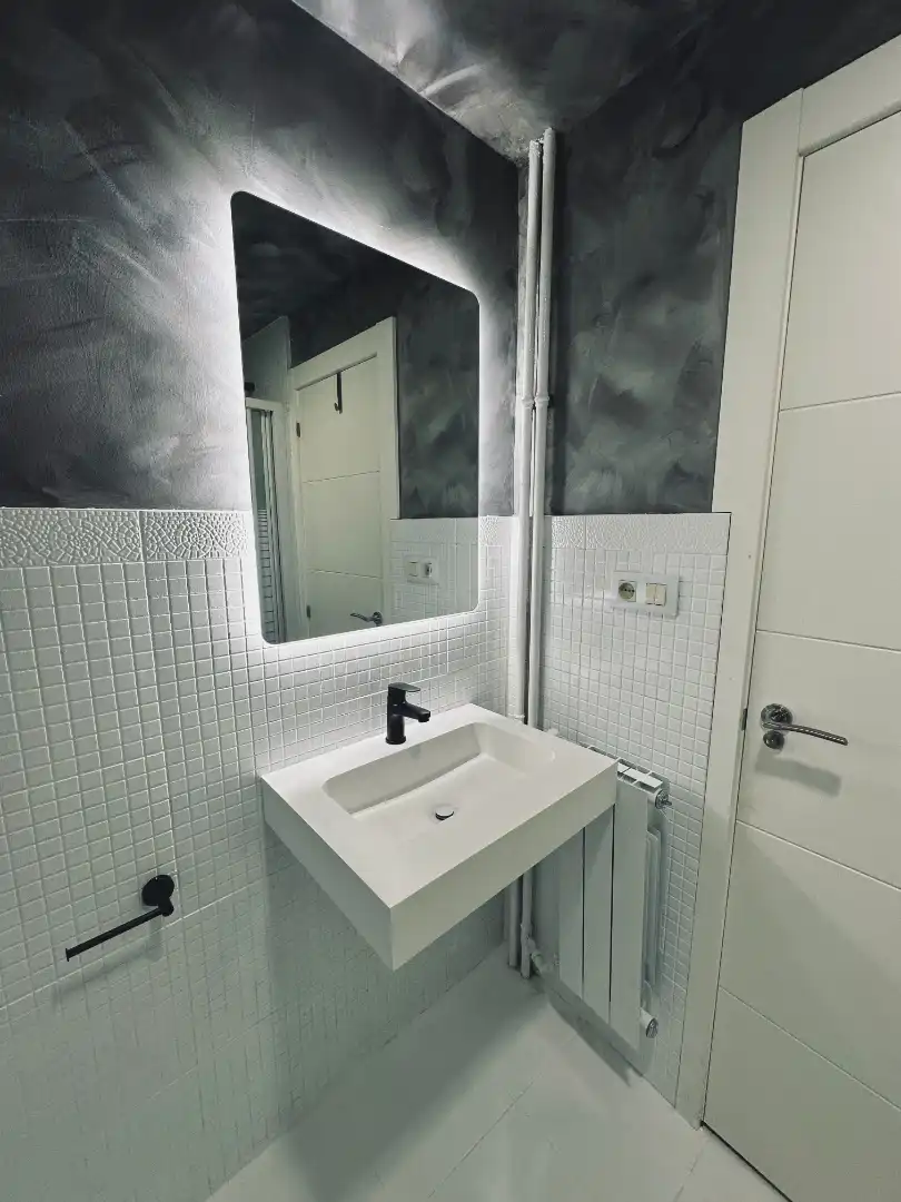 Baño de Piso de alquiler en Zaragoza con Calefacción, Amueblado y Horno