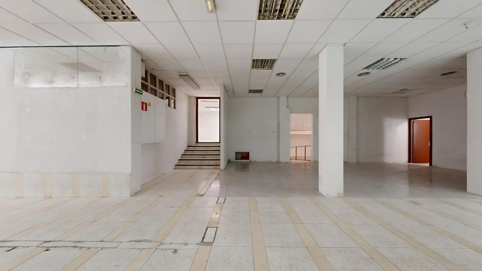 Local comercial en venta en Tafalla - CALLE DIPUTACION FORAL, imagen 2
