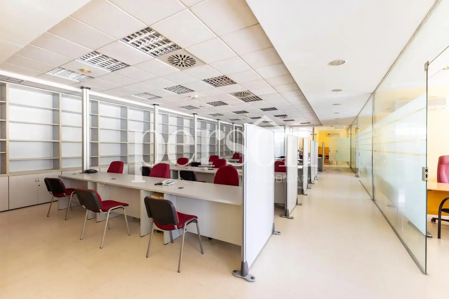 Office for rent in Massalfassar  with Air Conditioner