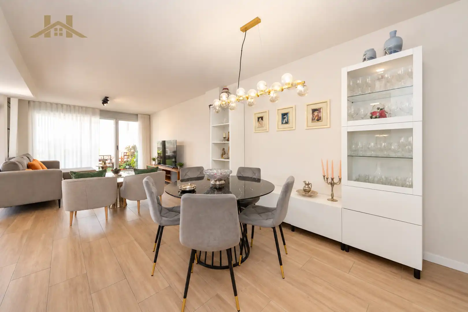 Dining room of Flat for sale in Boadilla del Monte  with Parquet flooring, Terrace and Oven