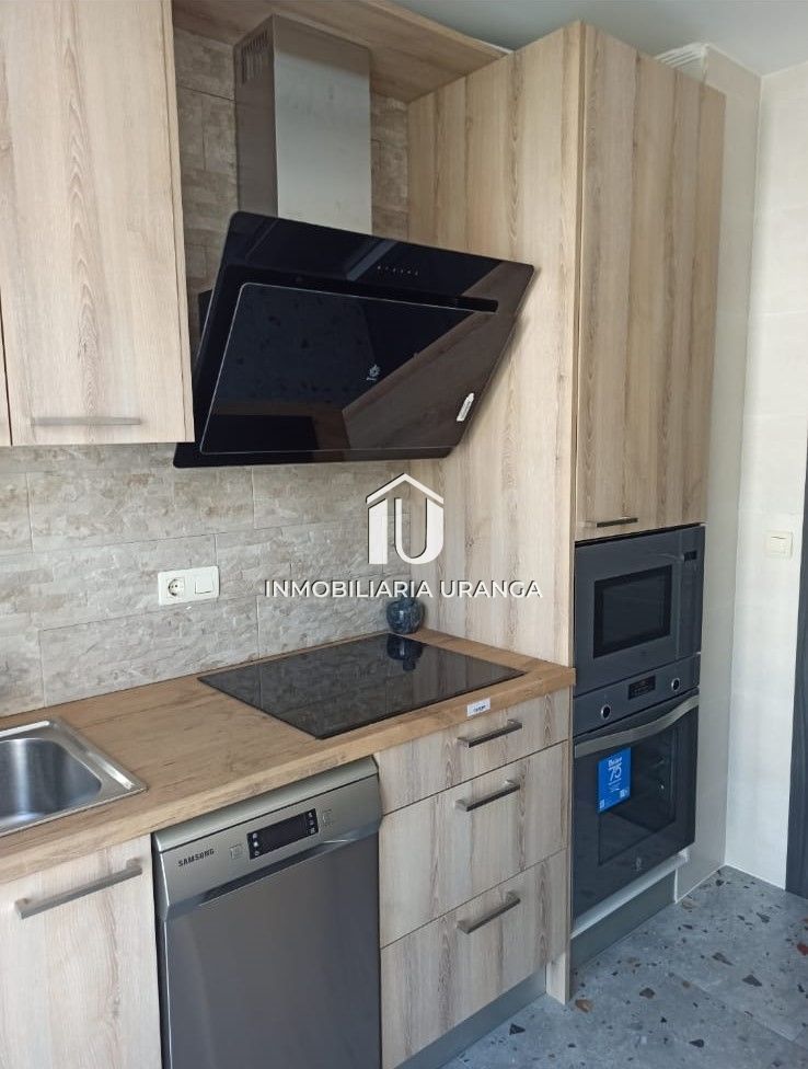 Küche von Wohnung zum Verkauf in Castro-Urdiales mit Heizung, Terrasse und Abstellraum