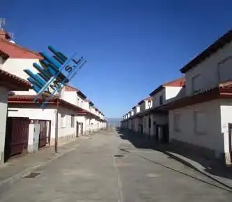 Außenansicht von Haus oder Chalet zum Verkauf in Lucillos