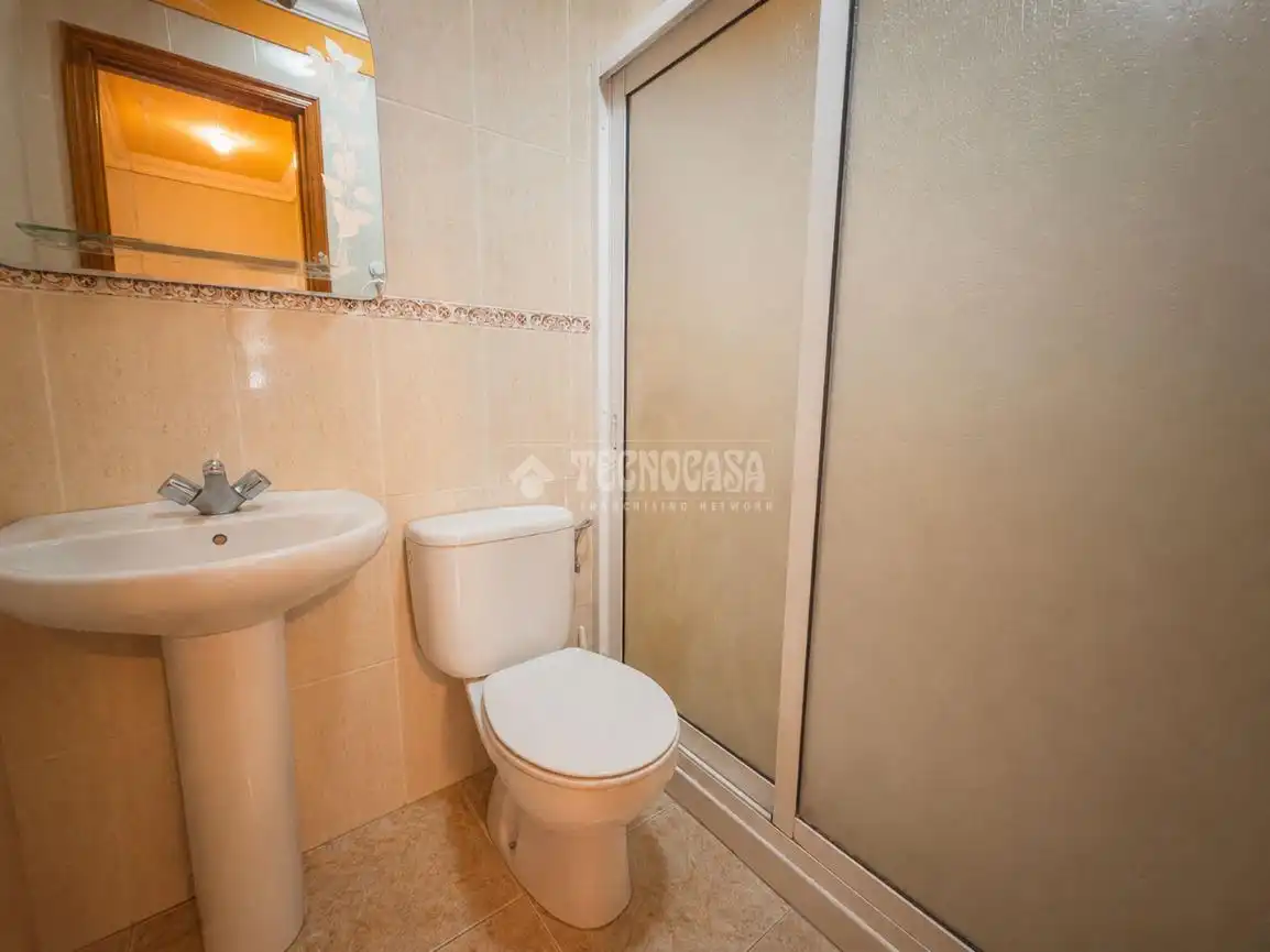 Bathroom of Flat for sale in Garachico  with Storage room