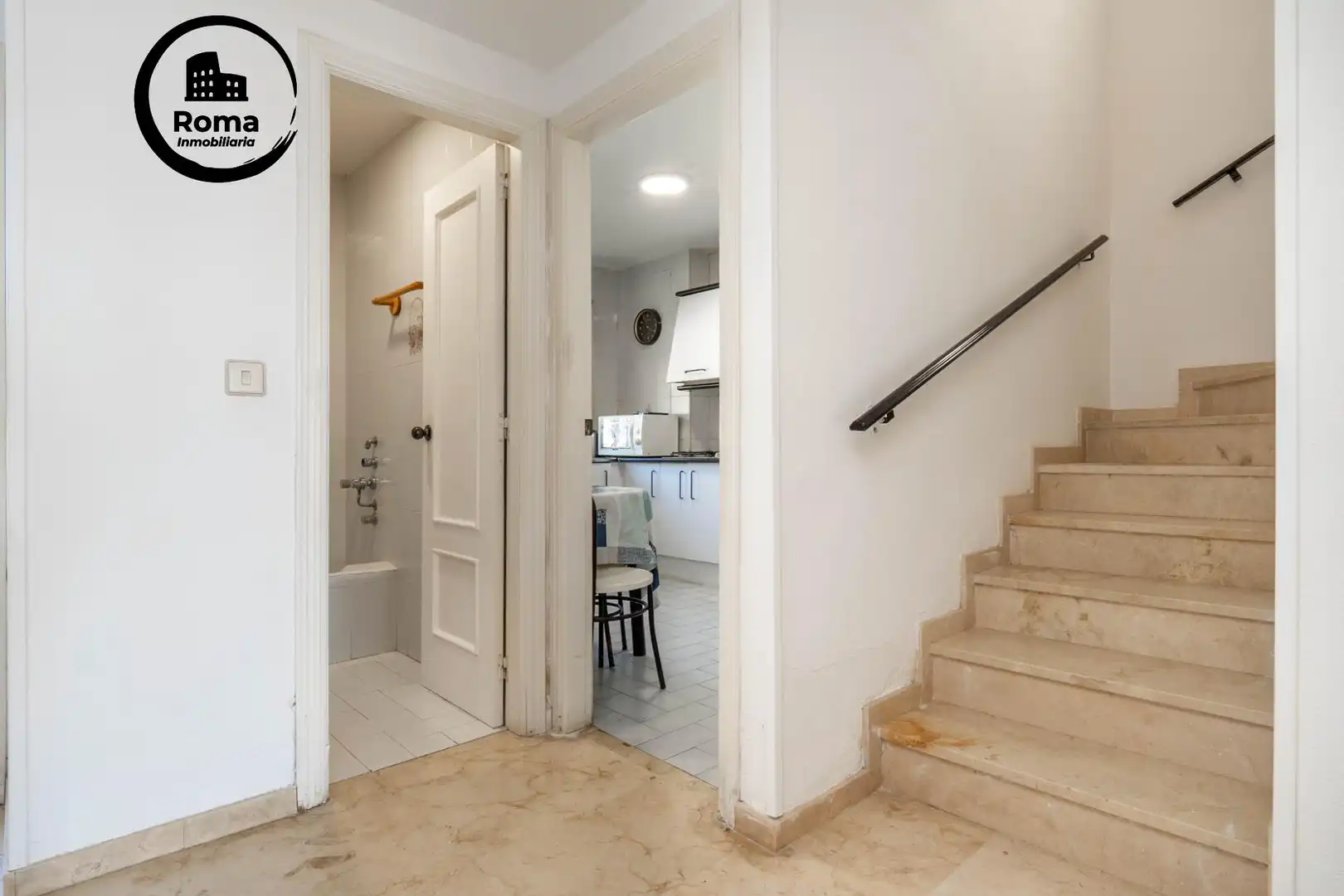 Houses for sale in Almuñécar  with Community pool