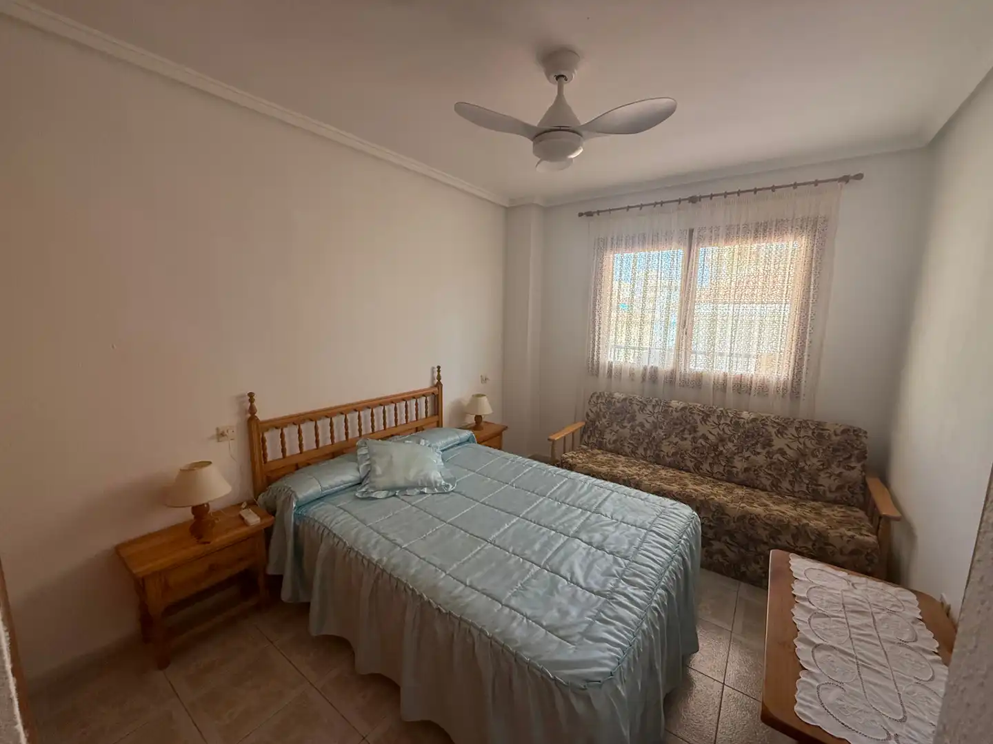 Bedroom of Flat for sale in Torrevieja  with Terrace, Furnished and Oven