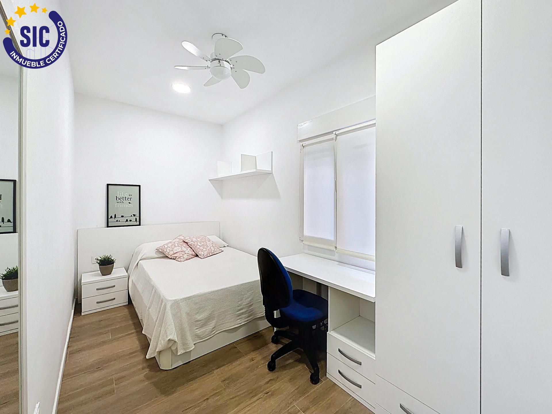 Dormitori de Pis en venda en  Valencia Capital amb Aire condicionat