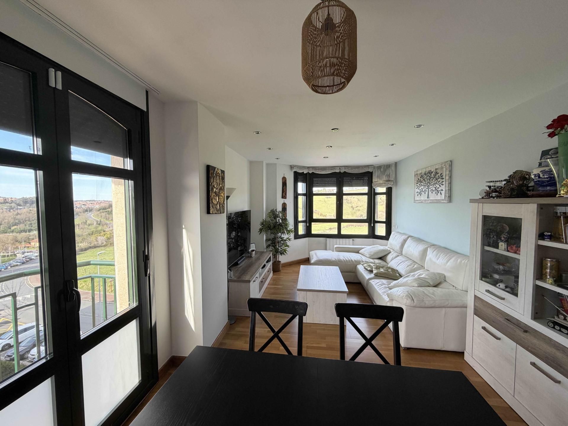 Wohnzimmer von Wohnung zum Verkauf in Leioa mit Heizung und Abstellraum