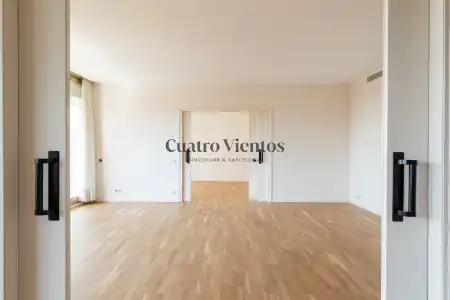 Sala d'estar de Pis de lloguer en Barcelona amb Aire condicionat, Calefacció i Parquet
