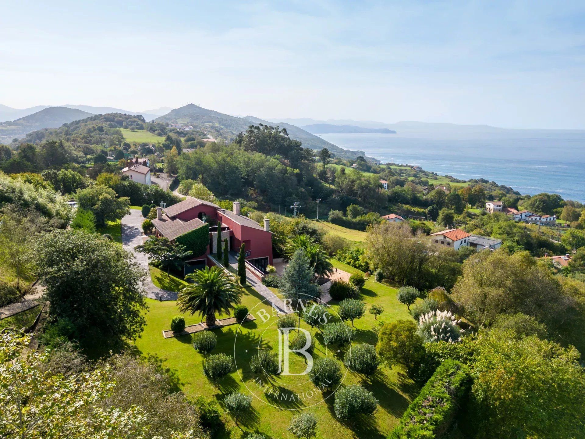 Exterior view of House or chalet for sale in Donostia - San Sebastián   with Heating, Storage room and Swimming Pool
