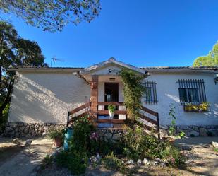 Vista exterior de Casa o xalet en venda en Hontoba amb Calefacció