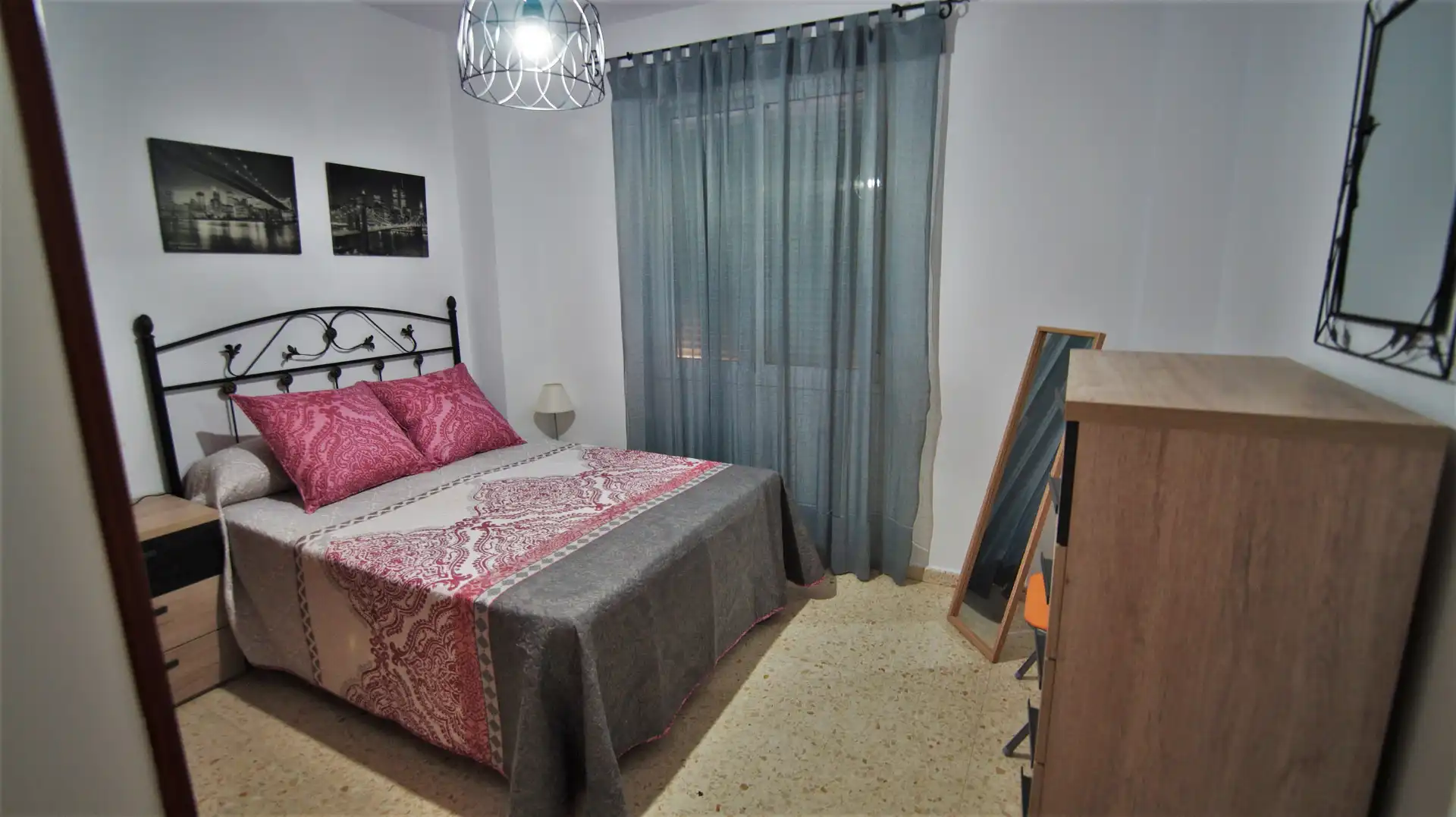 Bedroom of Flat for rent in Badajoz  with Air Conditioner, Furnished and Oven