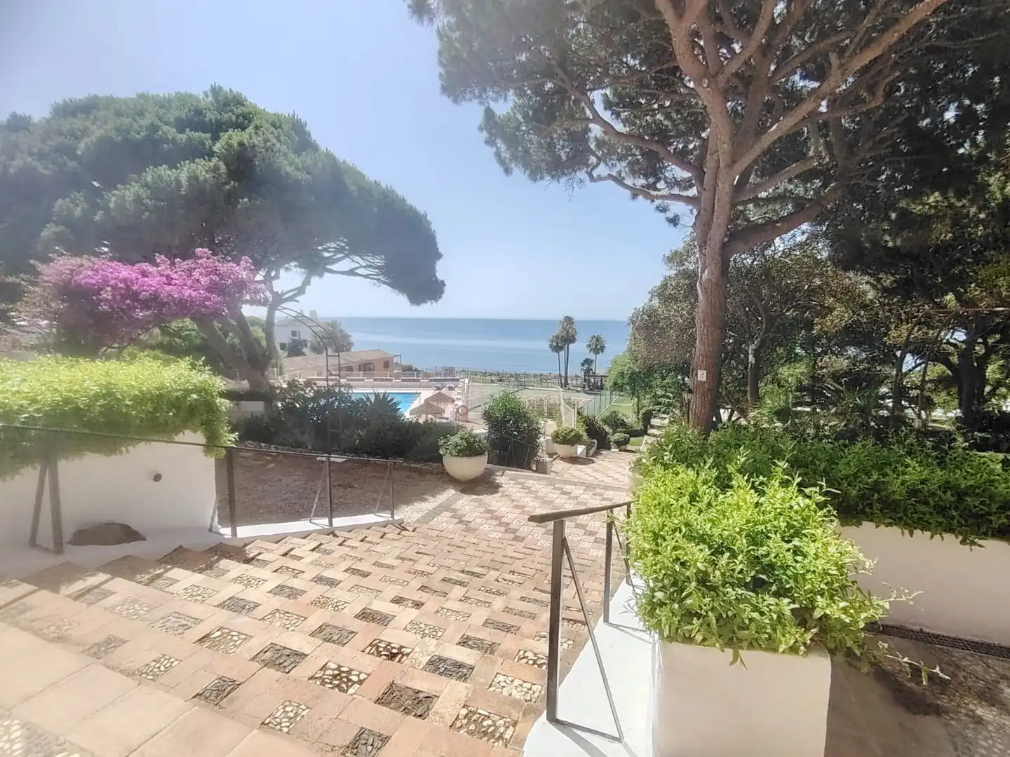 Apartament amb piscina en venda a Calahonda, imagen 35