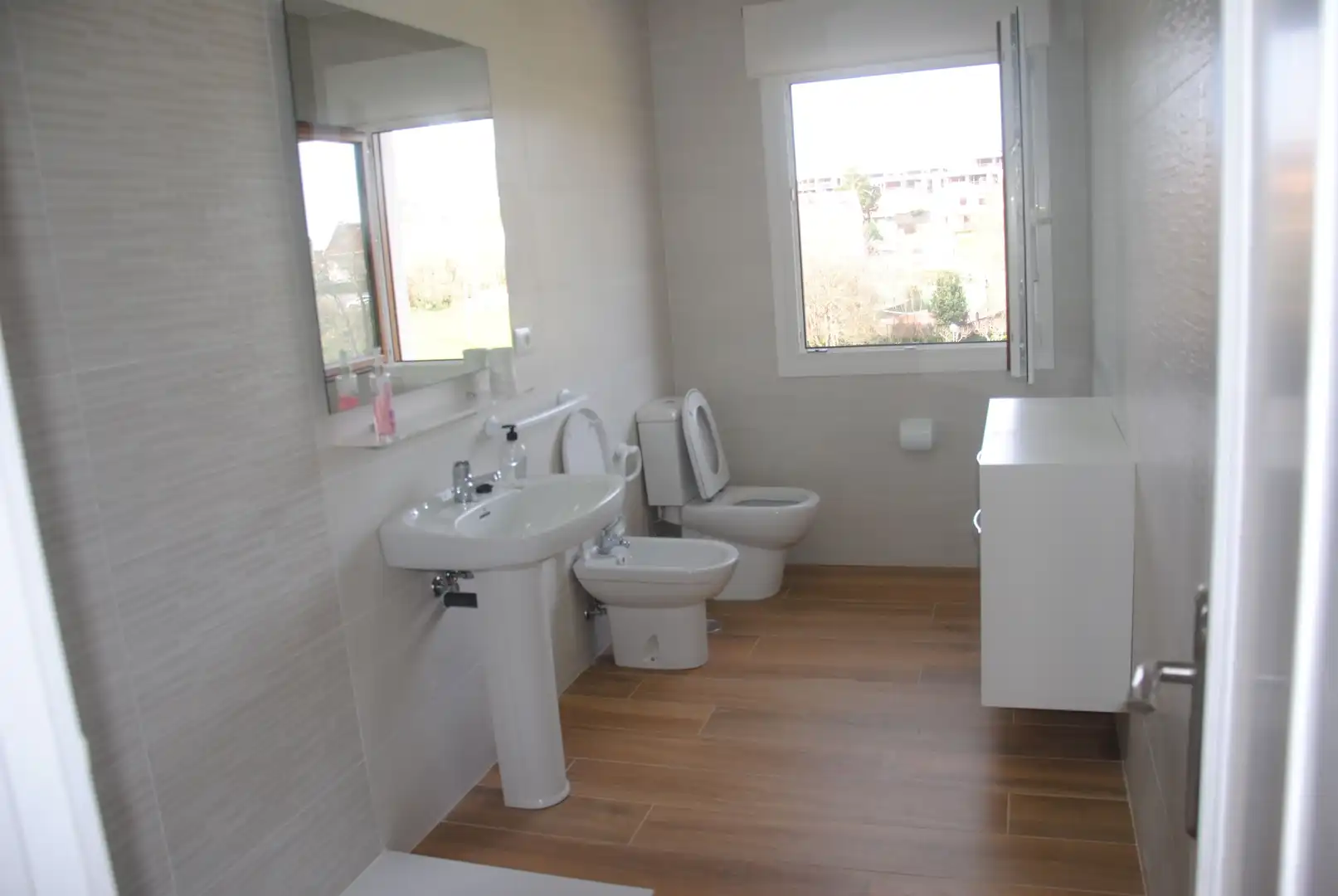 Bathroom of Houses for rent in Sanxenxo  with Private garden, Parquet flooring and Terrace