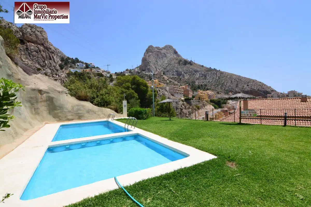 Schwimmbecken von Erdgeschoss zum Verkauf in Altea mit Privatgarten, Möbliert und Gemeinschaftspool