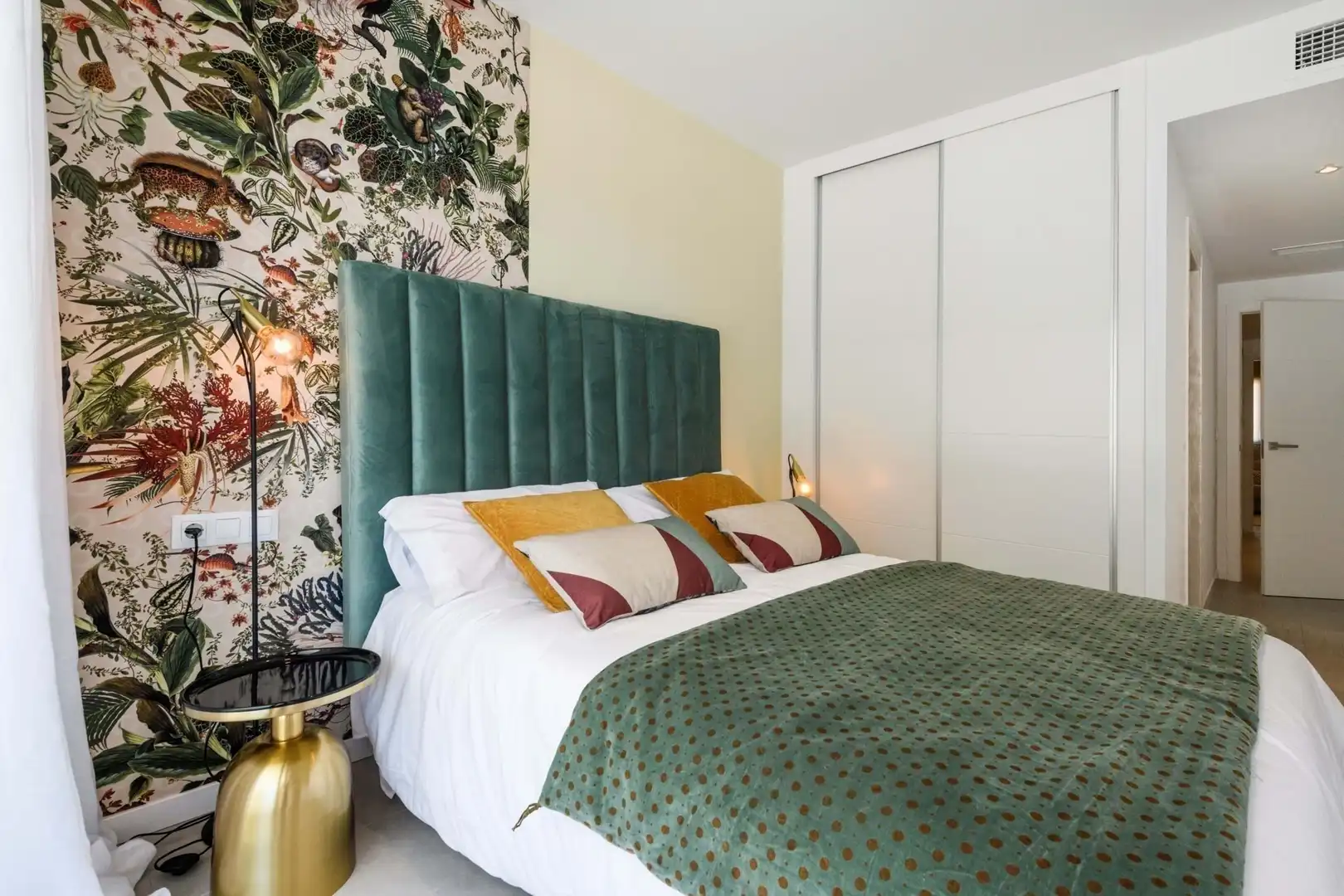 Bedroom of Flat for sale in Orihuela  with Air Conditioner, Heating and Terrace