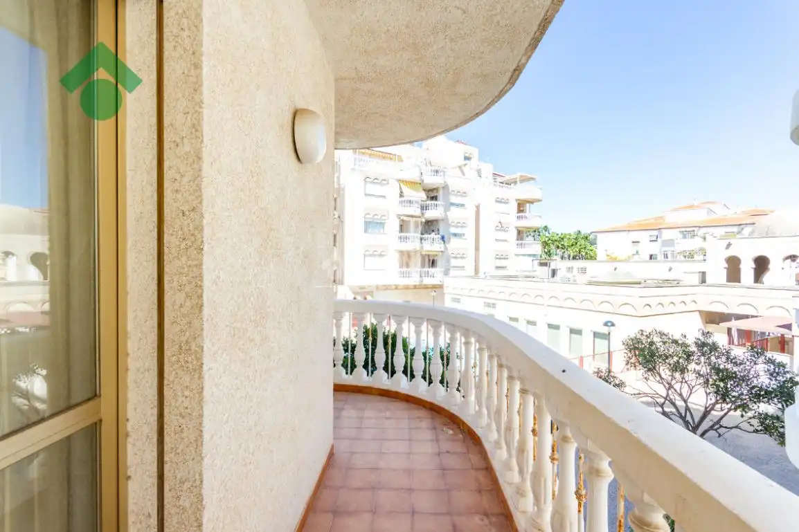 Terrasse von Wohnung zum Verkauf in Almuñécar mit Terrasse, Möbliert und Balkon