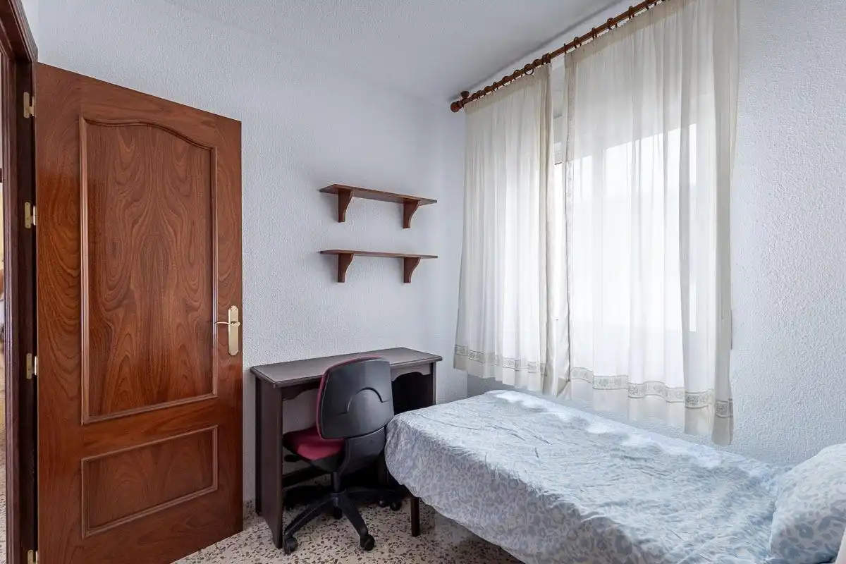 Flat with lift to rent in Beiro, imagen 16