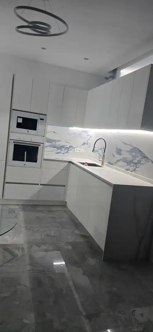 Cocina de Piso en venta en Benidorm con Aire acondicionado, Calefacción y Jardín privado