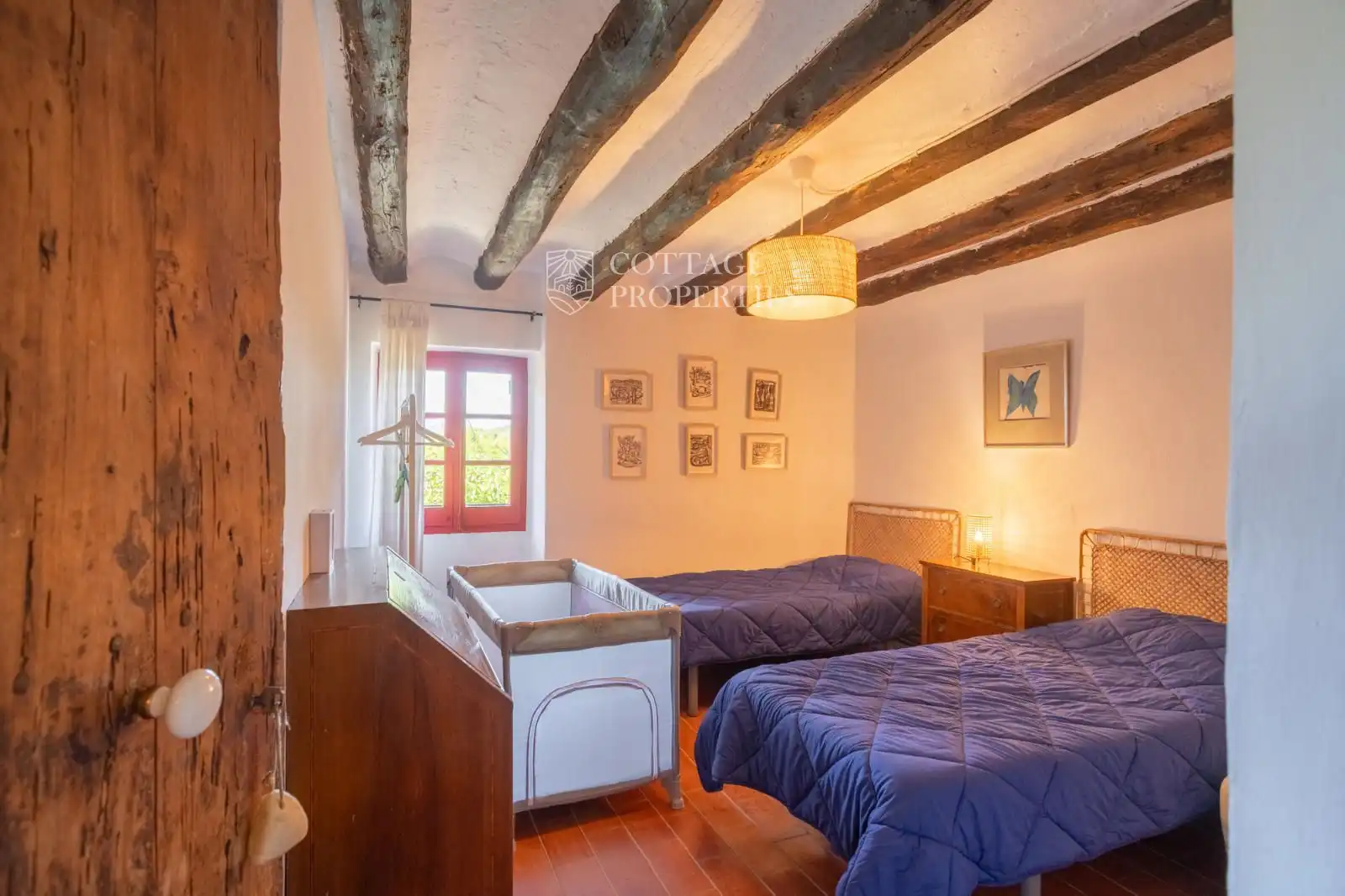 Habitación de Finca rústica en venta en Maià de Montcal con Calefacción y Piscina