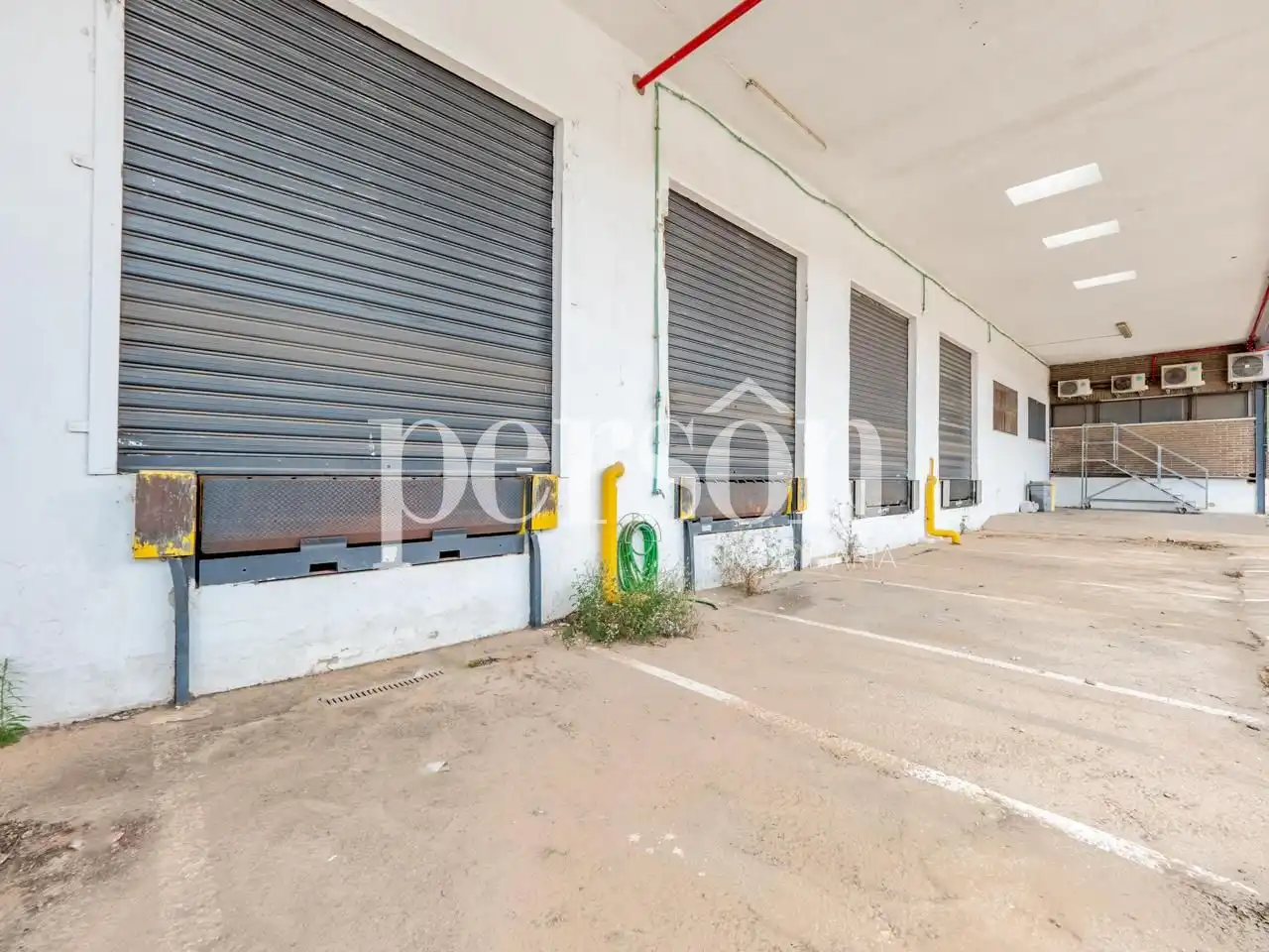 Industrial building to rent in Fuente del Jarro, imagen 7